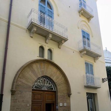 Trapani Albergo Diffuso Palazzo Mauro Bagian luar foto