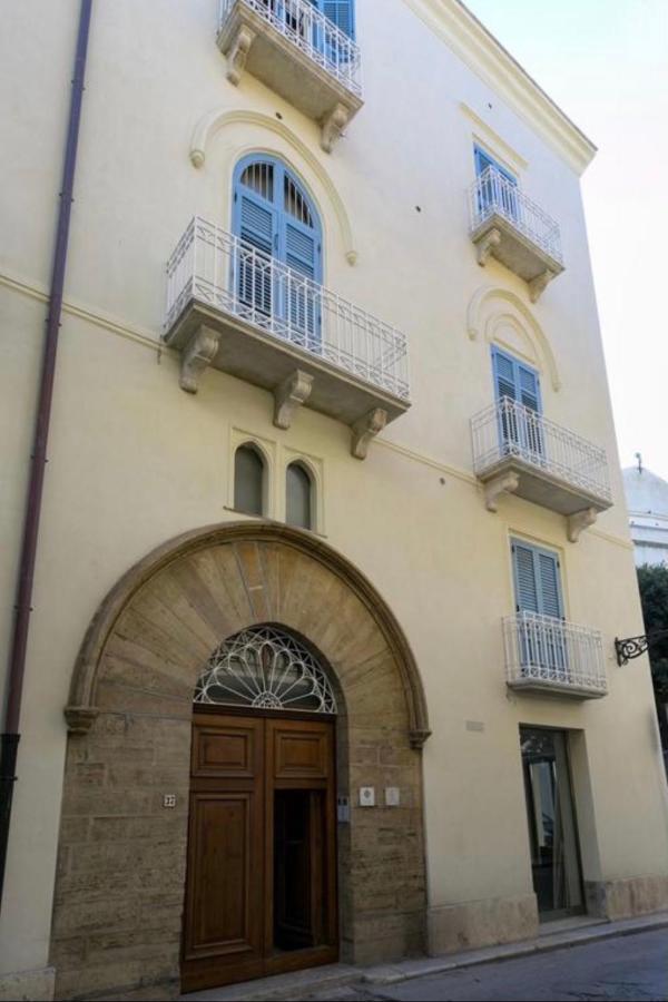 Trapani Albergo Diffuso Palazzo Mauro Bagian luar foto